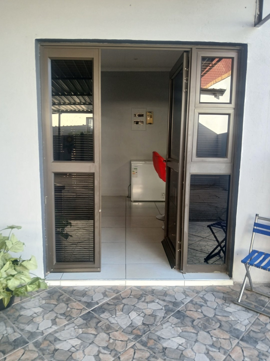4 Bedroom Property for Sale in Kimberley North Northern Cape